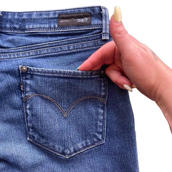 Levis Womens 30 Demi Curve Skinny Blue Denim Jeans Classic Rise Medium Wash - Picture 8 of 15